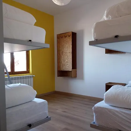 Hostel - La Tormenta *