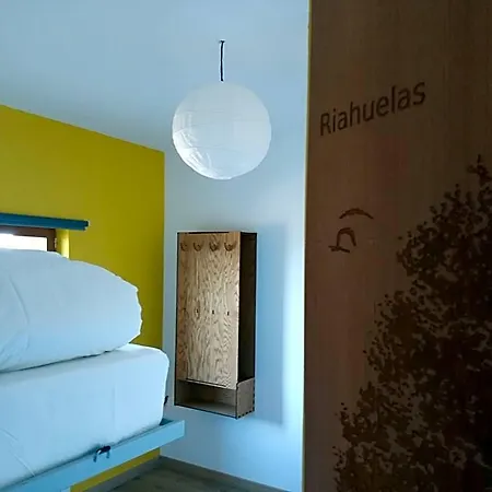 - La Tormenta Hostel *